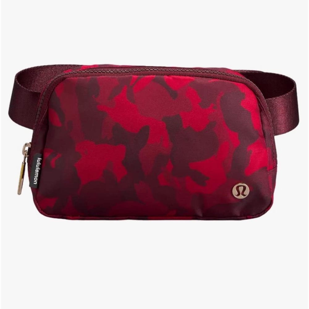 Lululemon Red camo/ Rabbit all over print New Year Everywhere Belt Bag 1L